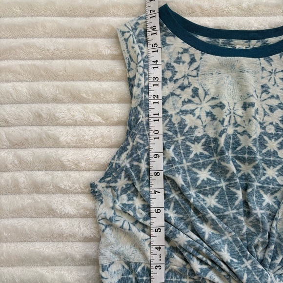 FREE PEOPLE MOVEMENT Undertow Twist Crop Top Tank Large - Picture 7 of 8